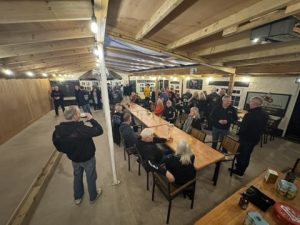 EA5FB3E1-87D8-45BC-AA03-21BD7EA16689_4_5005_c-300x225